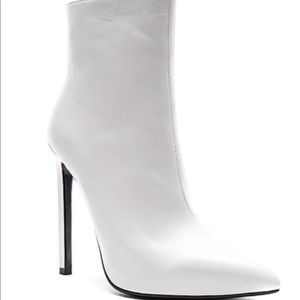 Tony Bianco bootie white stiletto Freddie 6